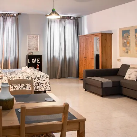 Aparthotel Mama