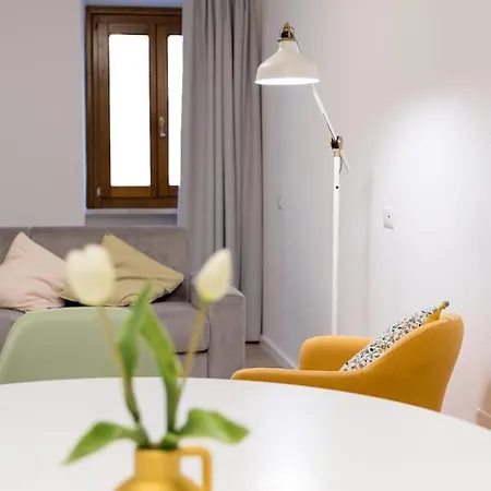 Aparthotel Mama Riva del Garda