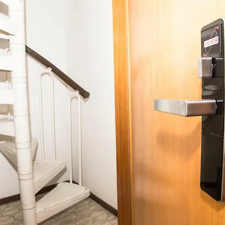 Mama Aparthotel